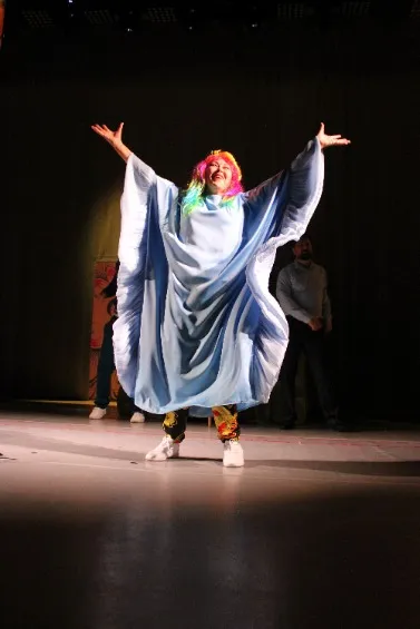 https://cdn.intickets.ru/sites/default/files/gallery_image/f9e55554-495aaea5-6a3fedc6.jpg