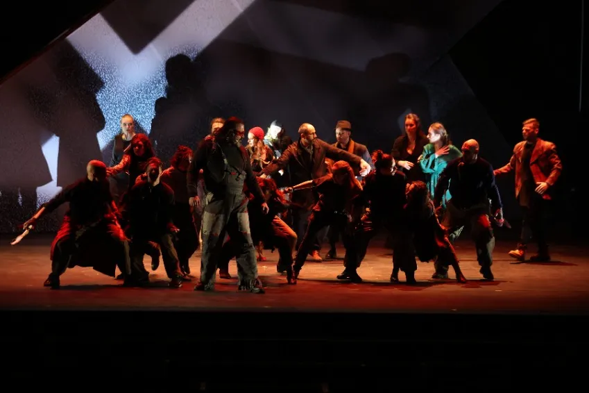https://cdn.intickets.ru/sites/default/files/gallery_image/ba676d8f-4c3fae13-f87109c4.jpg