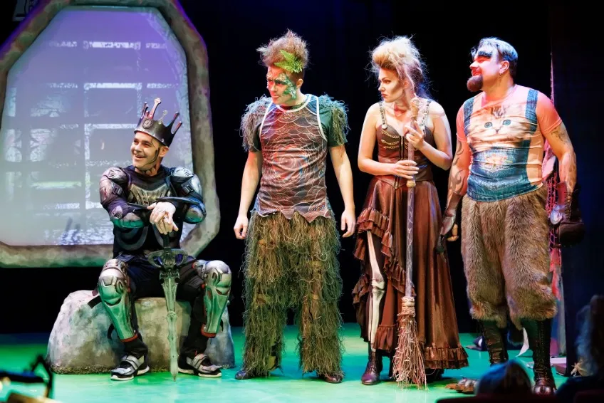 https://cdn.intickets.ru/sites/default/files/gallery_image/d1f3ae2f-4612a936-63a976f8.jpg