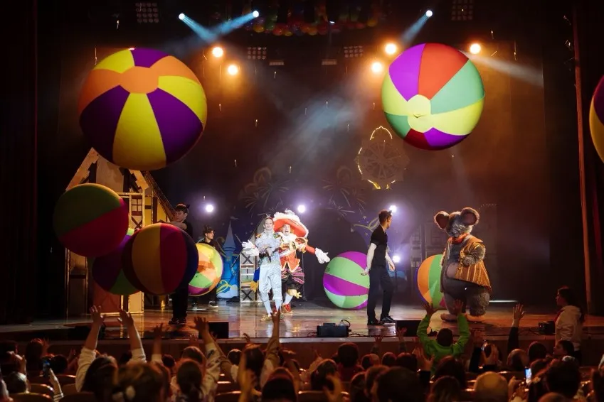 https://cdn.intickets.ru/sites/default/files/gallery_image/f8bd3319-47fb87d6-5bb77f9f.jpg