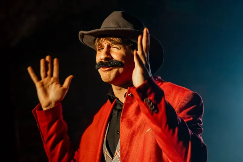 https://cdn.intickets.ru/sites/default/files/gallery_image/d16483ea-4b849980-d505e7c0.jpg