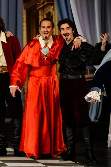 https://cdn.intickets.ru/sites/default/files/gallery_image/20a3ee58-4c318836-b5d4eada.jpg
