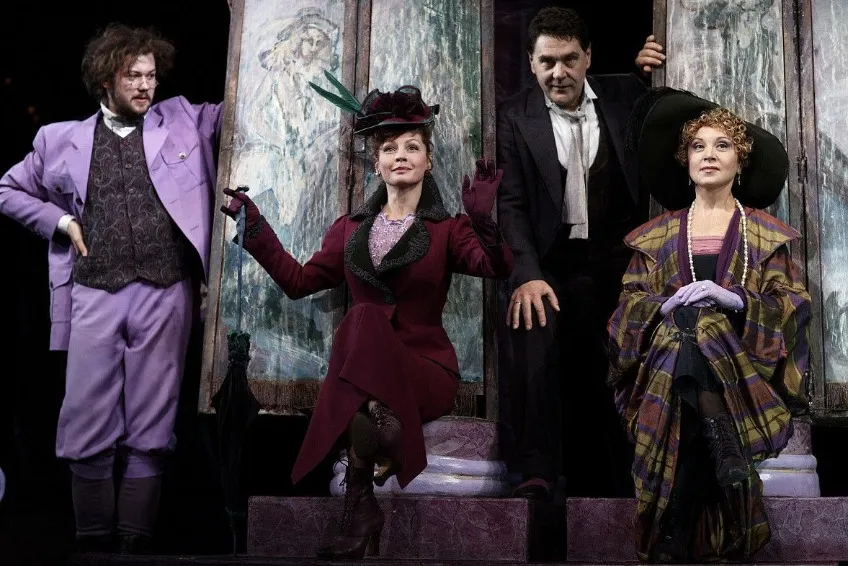 https://cdn.intickets.ru/sites/default/files/gallery_image/ccaece12-45fa8a5b-c62c596d.jpg