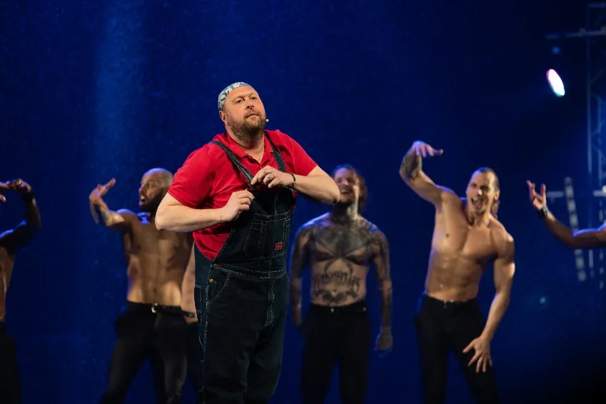 https://cdn.intickets.ru/sites/default/files/gallery_image/c78e2507-4917ac3b-f74155a9.jpg