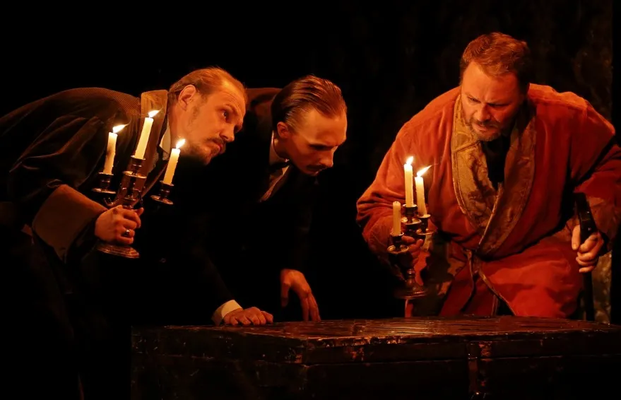 https://cdn.intickets.ru/sites/default/files/gallery_image/fc98c5c1-4a4cb9dd-3f815bd6.jpg