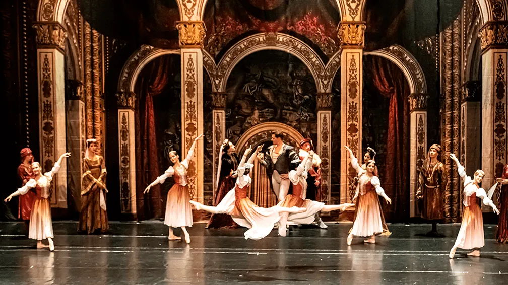 https://cdn.intickets.ru/sites/default/files/gallery_image/26ecc643-43cf8767-0765875c.png