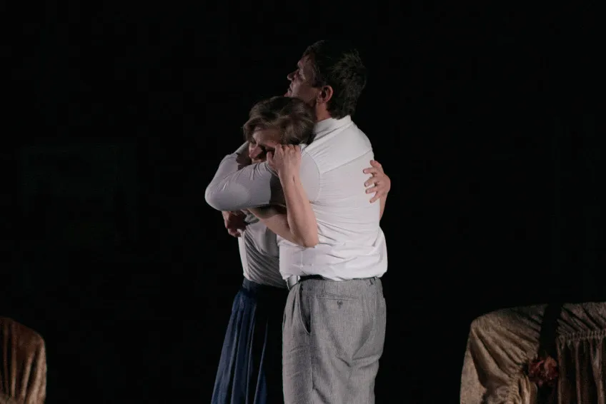 https://cdn.intickets.ru/sites/default/files/gallery_image/e156a155-427aa0c7-7d8648e4.jpg