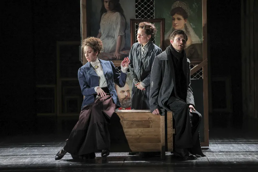 https://cdn.intickets.ru/sites/default/files/gallery_image/7fd458a8-4b099f5d-8790e40a.jpg