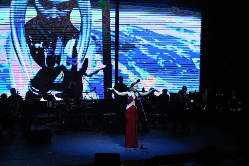 https://cdn.intickets.ru/sites/default/files/gallery_image/12aa2b8f-408d97c0-02172211.jpg