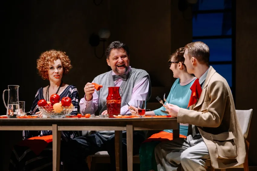 https://cdn.intickets.ru/sites/default/files/gallery_image/cafef735-469baa0c-808c9fa1.jpg