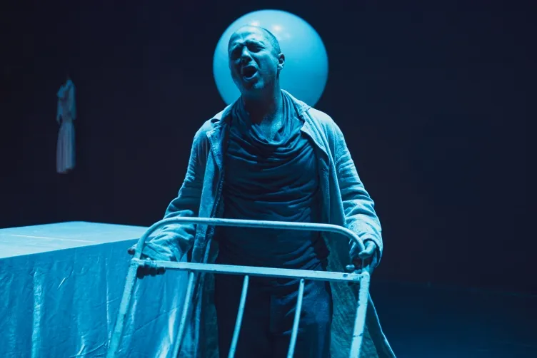 https://cdn.intickets.ru/sites/default/files/gallery_image/e3efc29d-4a0cbcc4-c50ef029.jpg