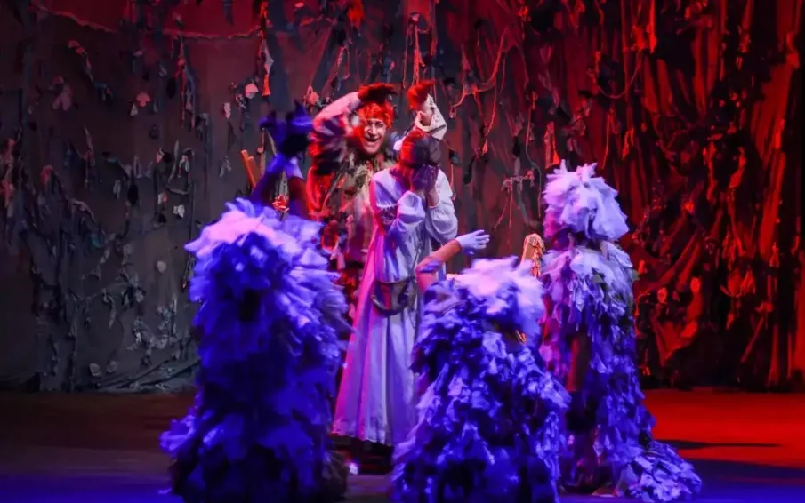 https://cdn.intickets.ru/sites/default/files/gallery_image/199d6eca-4db78ea5-fe0a6c96.jpg