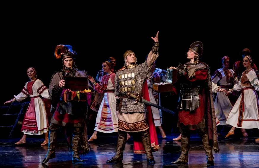 https://cdn.intickets.ru/sites/default/files/gallery_image/de6400f1-49d284cf-fc845169.jpg