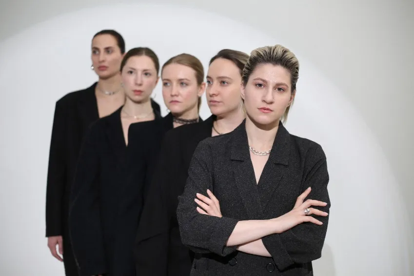 https://cdn.intickets.ru/sites/default/files/gallery_image/403c555b-455fb9c2-ca0611ae.jpg