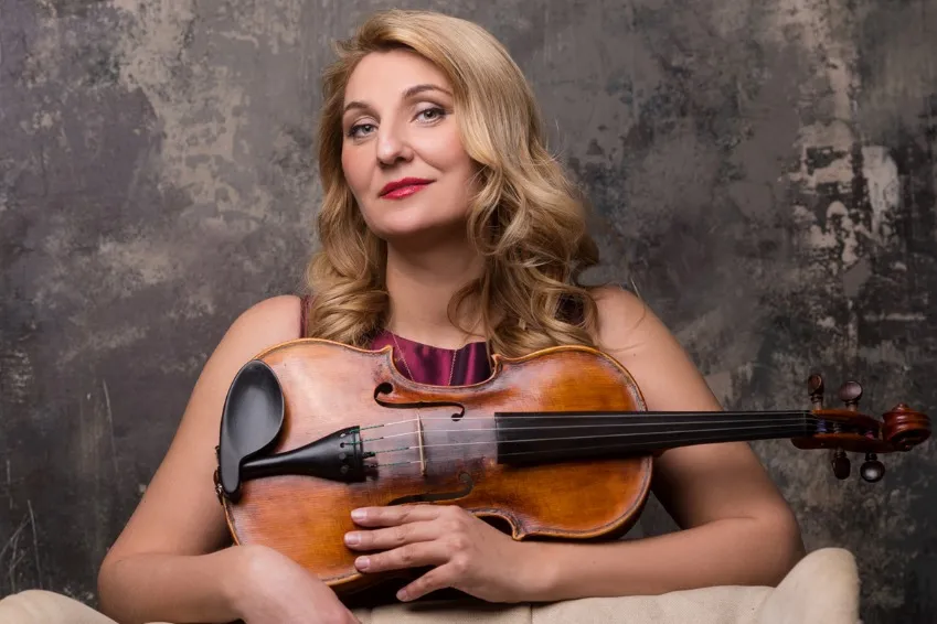 https://cdn.intickets.ru/sites/default/files/gallery_image/996d4d1c-40b3a6bc-d69f1895.jpg