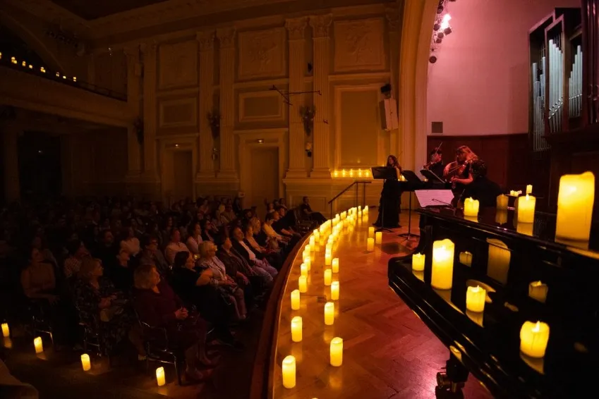 https://cdn.intickets.ru/sites/default/files/gallery_image/76346506-43a69844-cf00649c.jpg