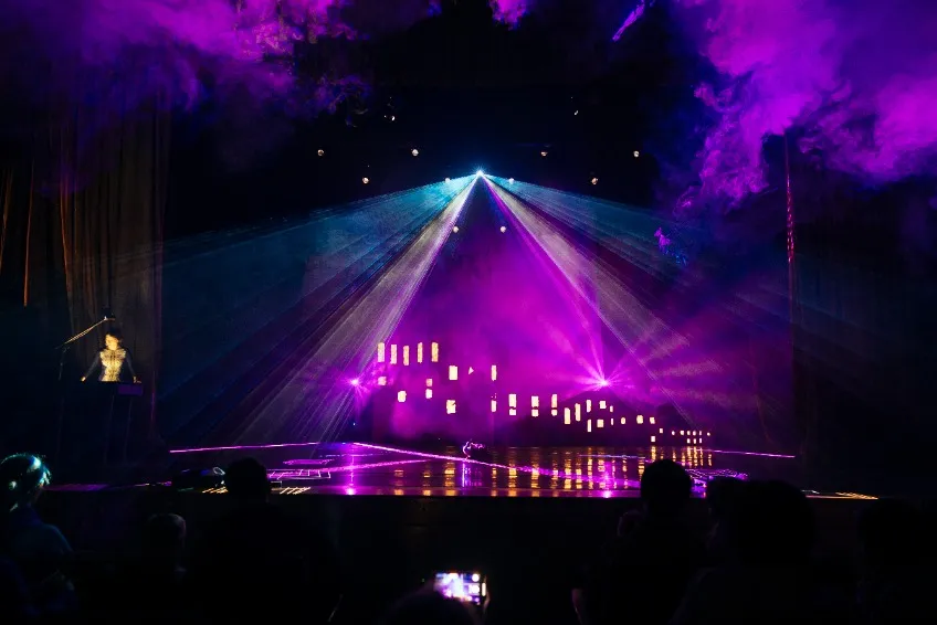 https://cdn.intickets.ru/sites/default/files/gallery_image/23aab09f-41ef9d51-b3bb1d4c.jpg
