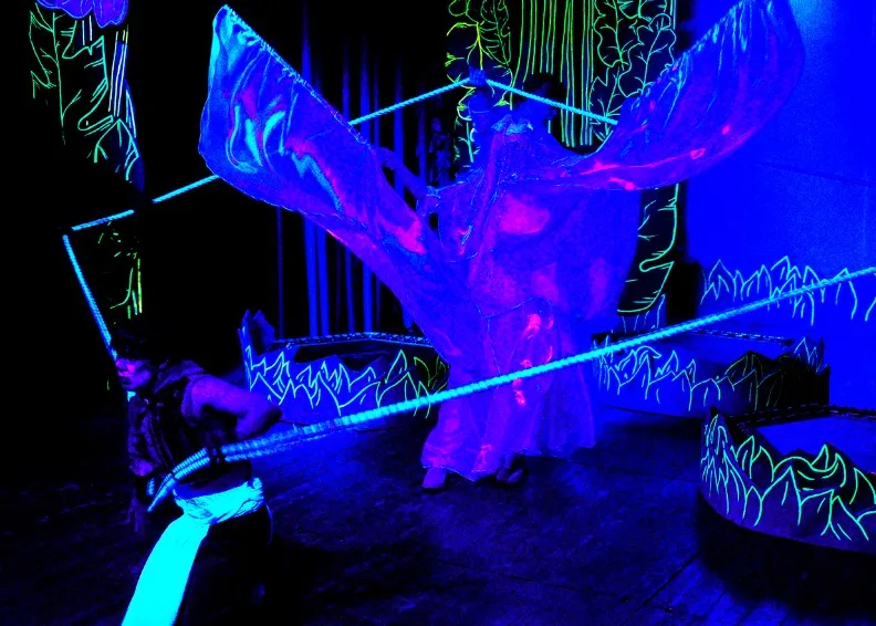 https://cdn.intickets.ru/sites/default/files/gallery_image/64beab6c-4559b51b-ad1eba49.jpg