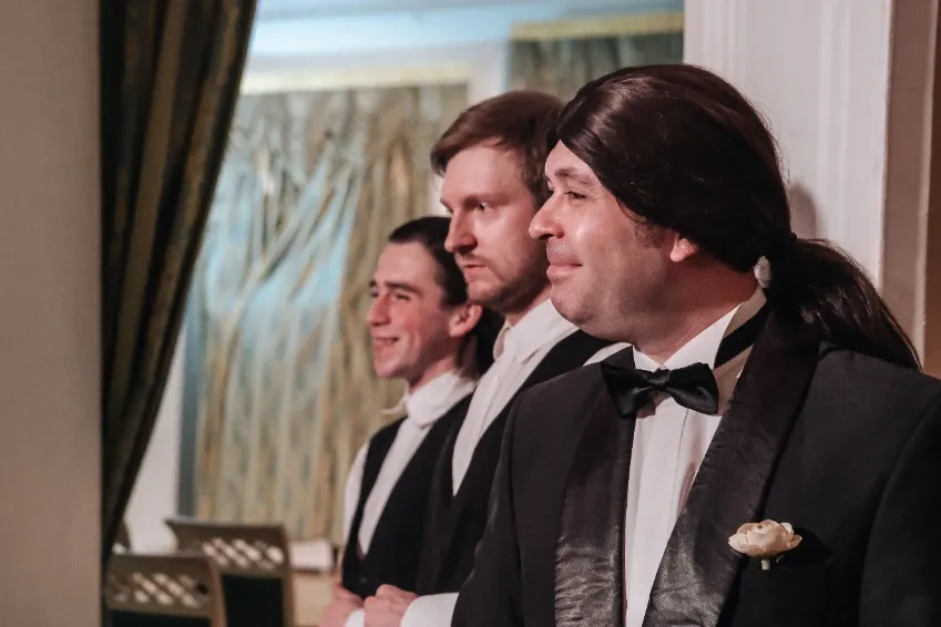 https://cdn.intickets.ru/sites/default/files/gallery_image/e06df233-4043a3a8-02c56130.jpg