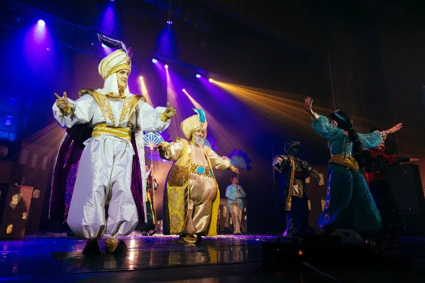 https://cdn.intickets.ru/sites/default/files/gallery_image/2d070fd3-448db590-59ac4daf.jpg