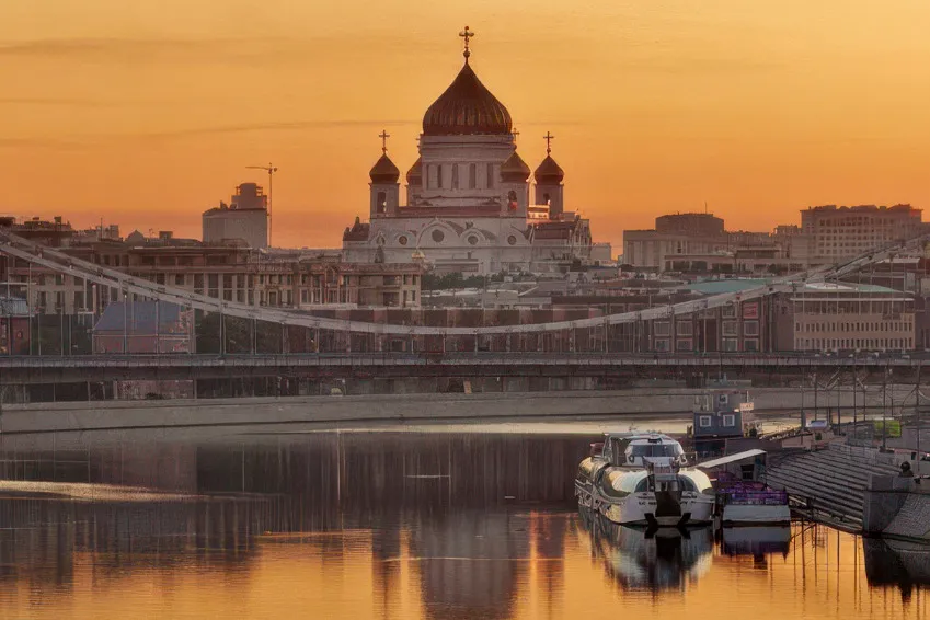 https://cdn.intickets.ru/sites/default/files/gallery_image/633ffe0a-43afa51a-d9438511.jpg
