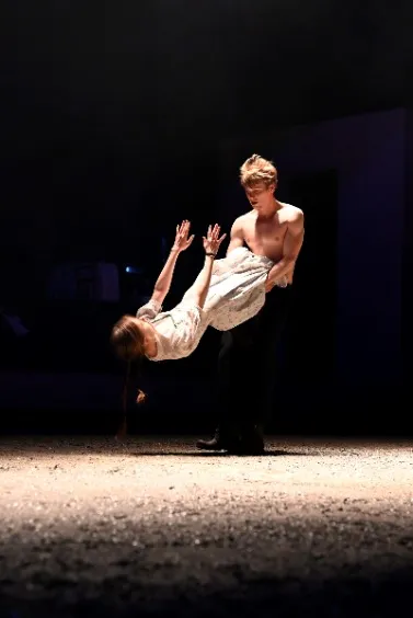 https://cdn.intickets.ru/sites/default/files/gallery_image/f3d28df4-40ef803b-87bd4c89.jpg