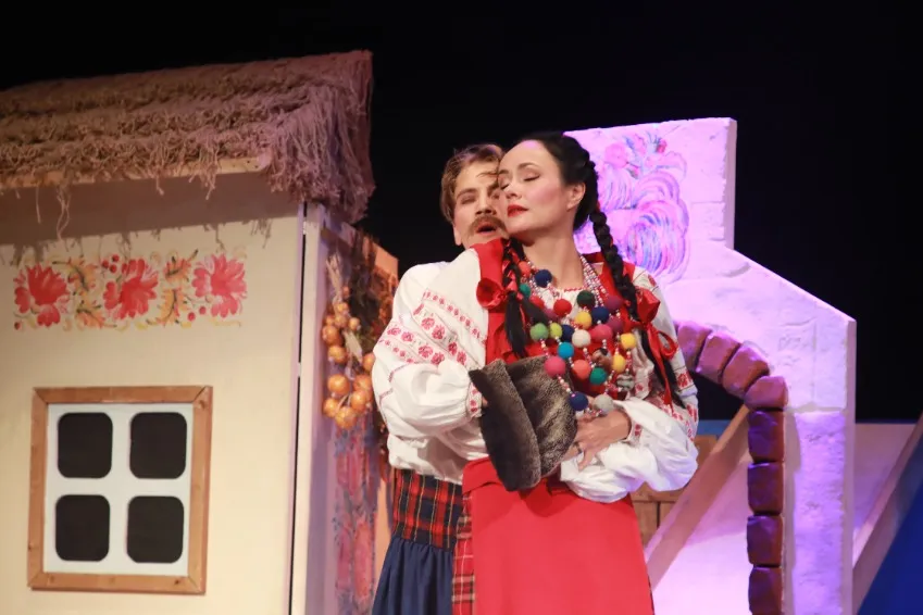 https://cdn.intickets.ru/sites/default/files/gallery_image/d5c385ab-4617a51c-da441257.jpg