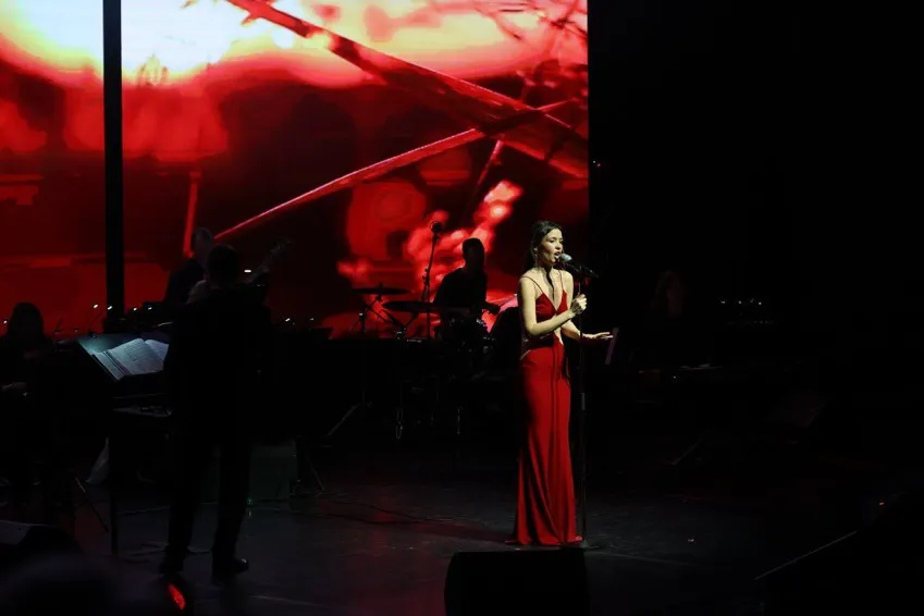 https://cdn.intickets.ru/sites/default/files/gallery_image/9e419d13-49ff818a-531e8540.jpg