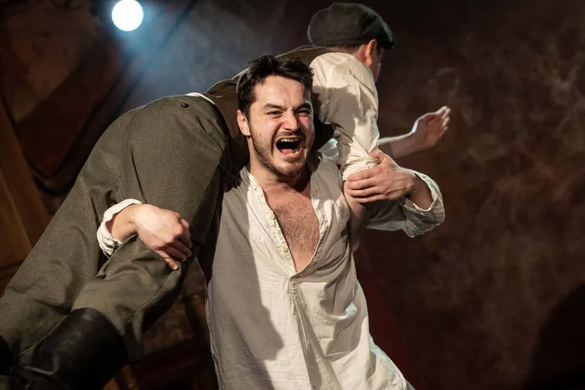 https://cdn.intickets.ru/sites/default/files/gallery_image/6c62945f-4aeab8c7-c4363de1.jpg