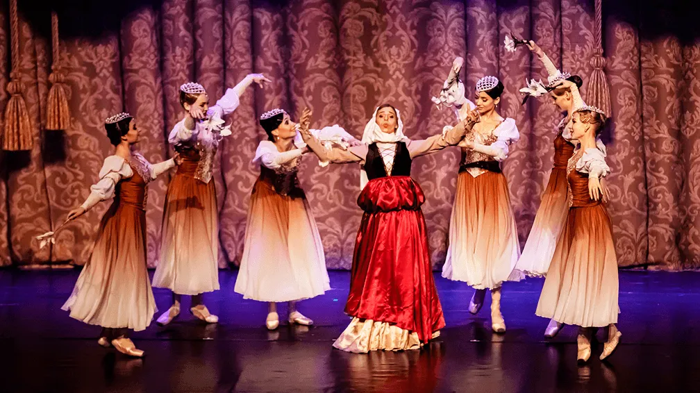 https://cdn.intickets.ru/sites/default/files/gallery_image/c83ddd36-46fcb056-bc14e805.png