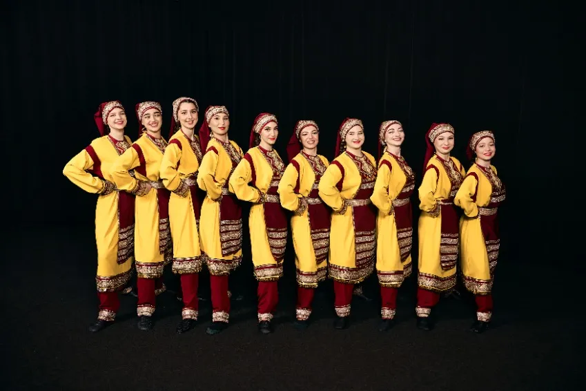https://cdn.intickets.ru/sites/default/files/gallery_image/cb0083b0-4b5c9cdc-83110b7d.jpg